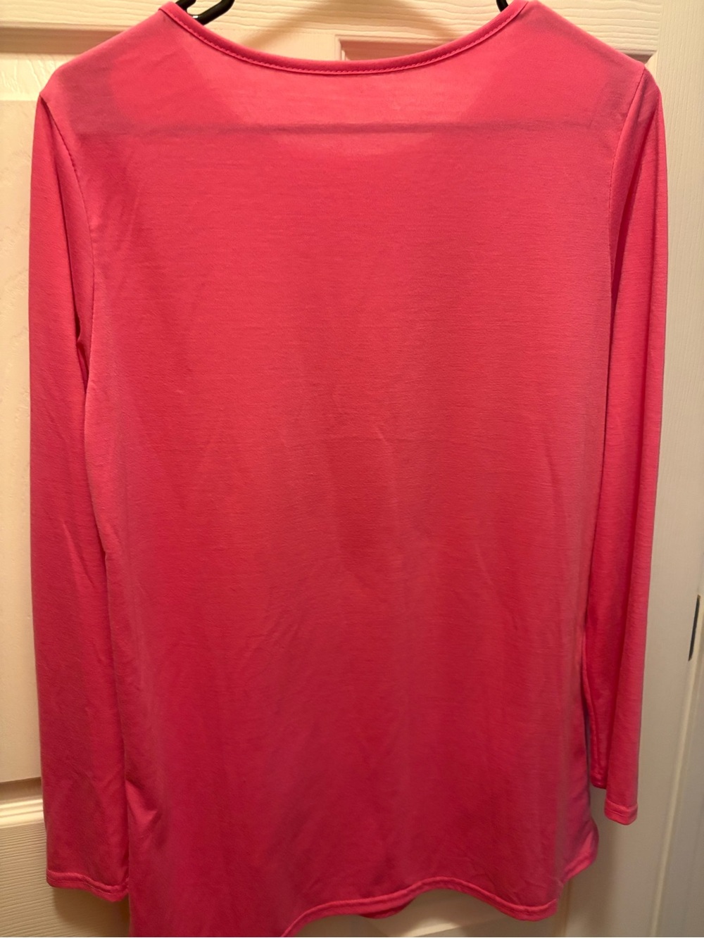 Women's Pink Long-Sleeve Button Hem Blouse - Picture 3 of 5